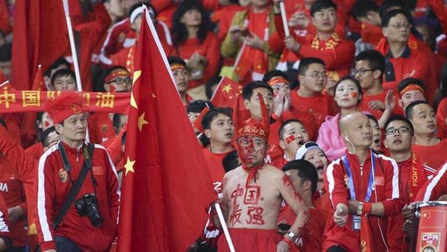 这几个家伙现在正在地窖里面准备负隅顽抗。